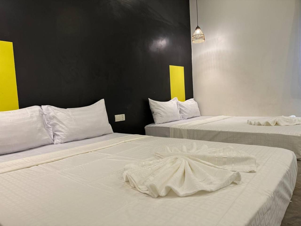 The Hive Hotel Ciudad de Siem Riep Exterior foto