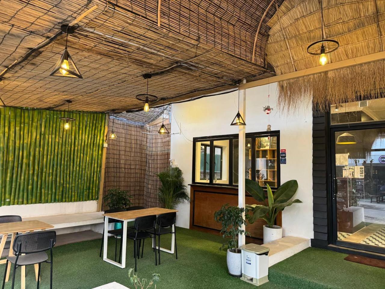 The Hive Hotel Ciudad de Siem Riep Exterior foto